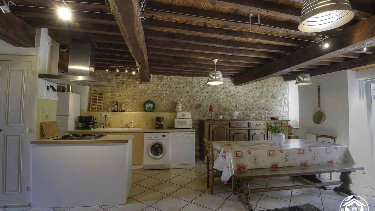 La cuisine ouverte dans la pièce de vie