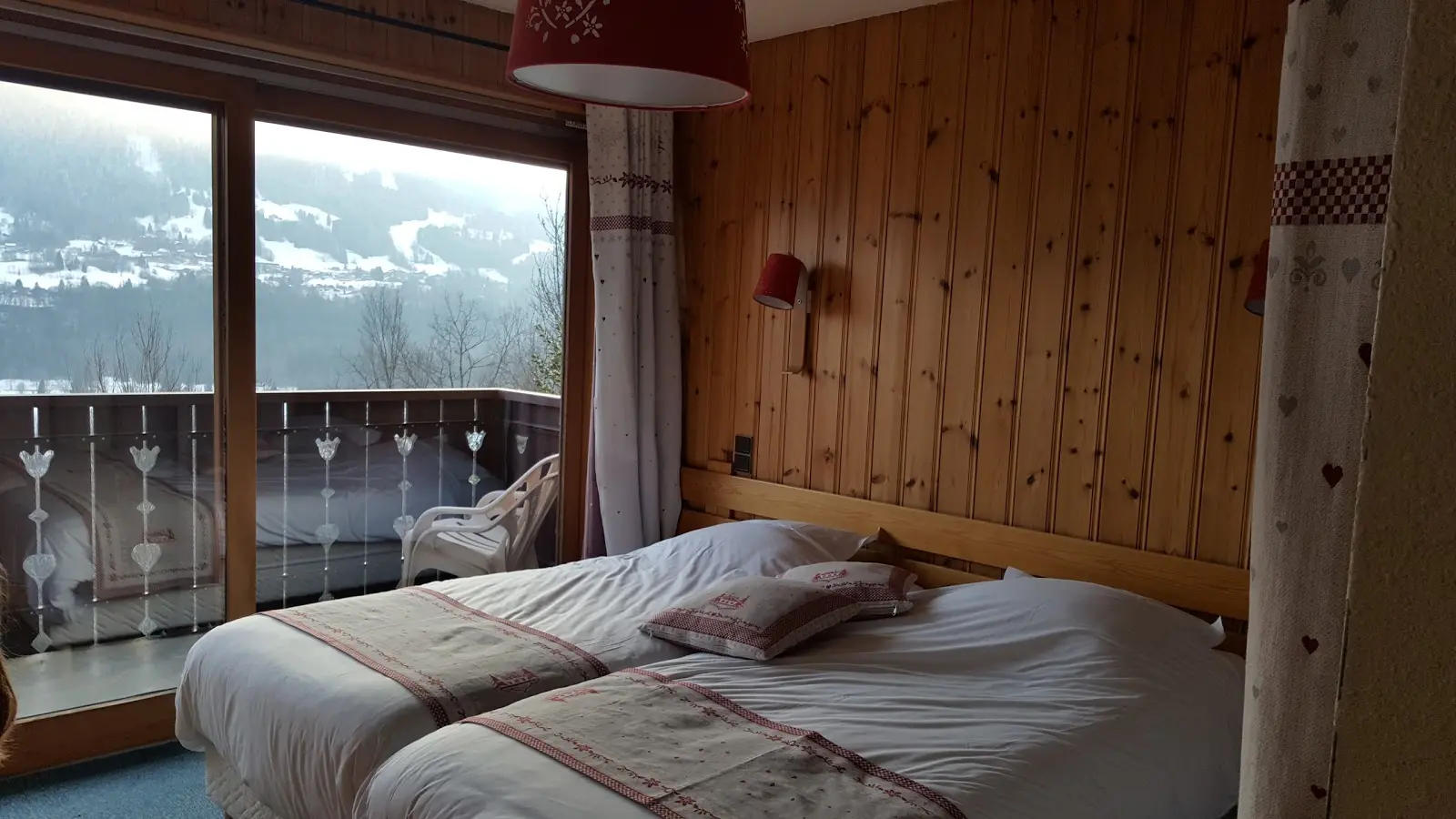 Vue sur la chambre de l'hôtel