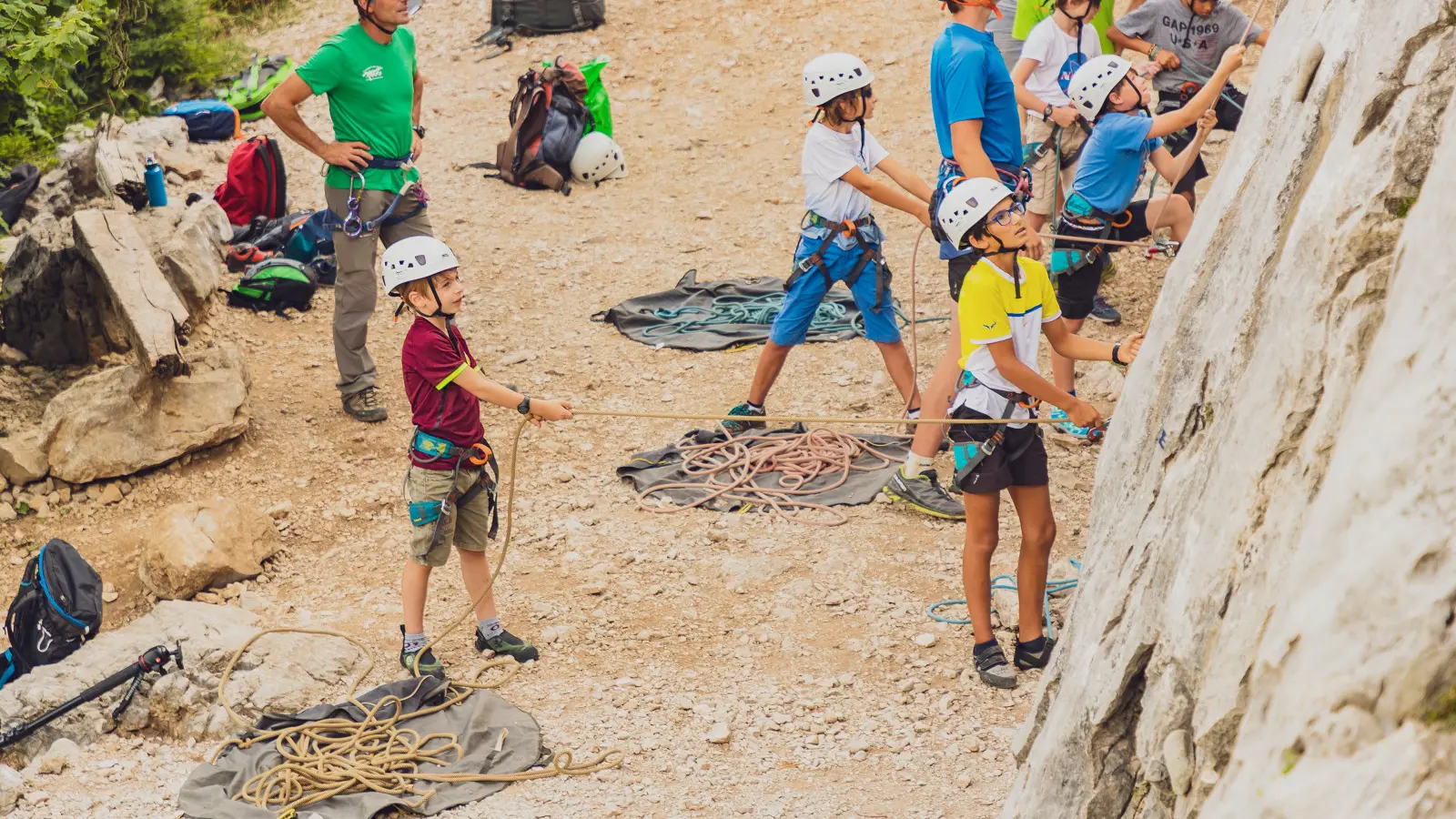 stage multi-activités montagne 8-12 ans au Grand-Bornand