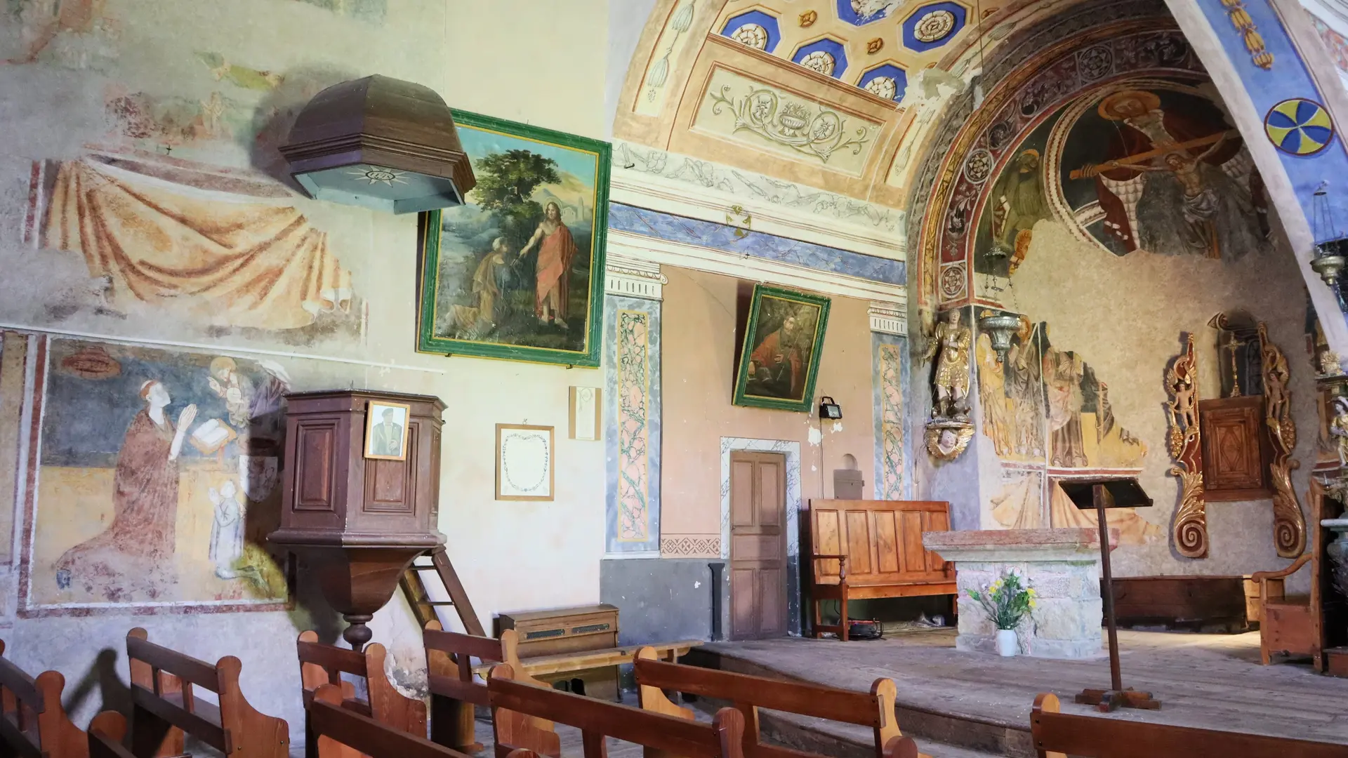 La fresque murale retrace la vie de Saint-Pancrace