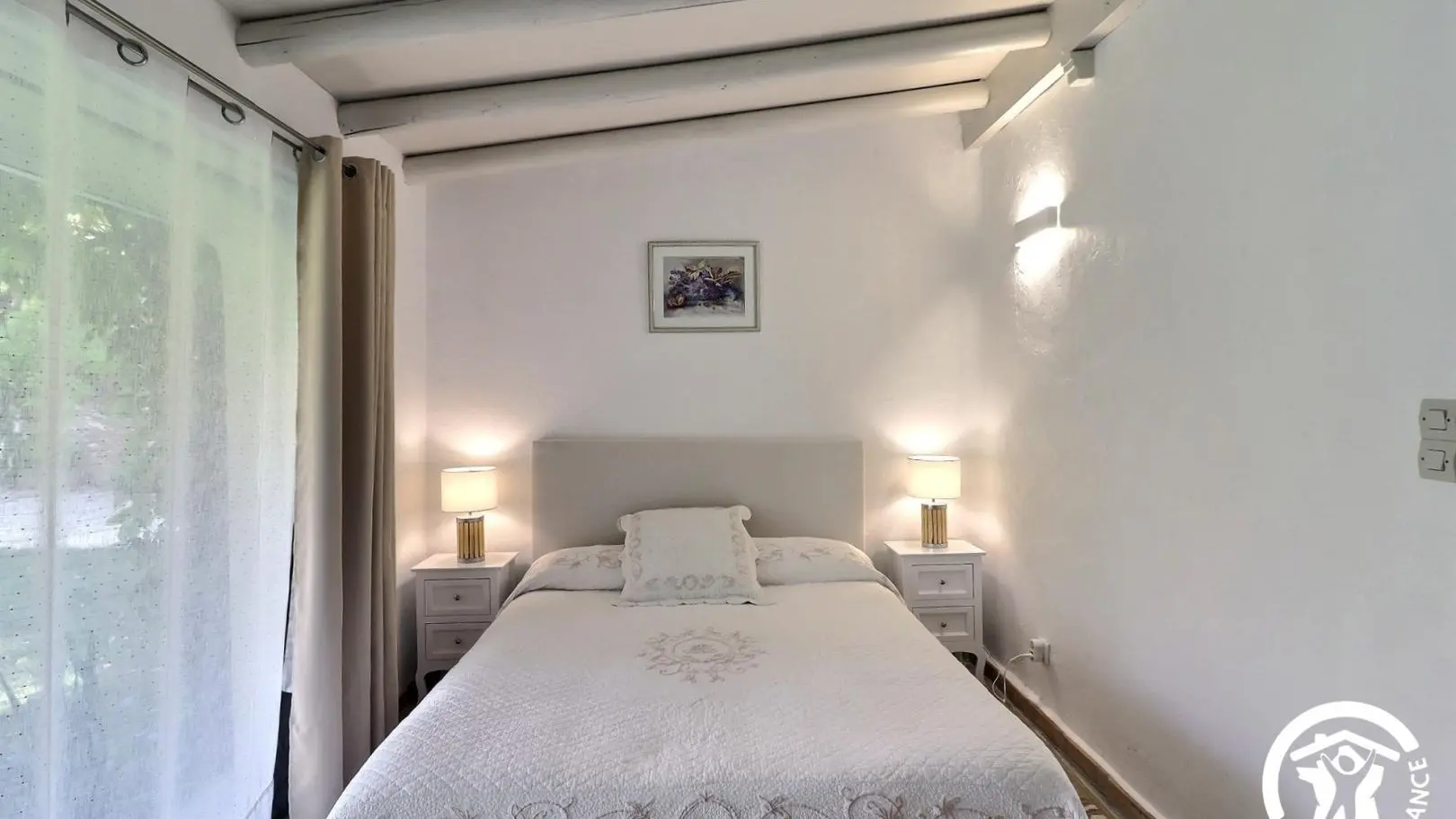 CHAMBRE RDC
LIT 160x200