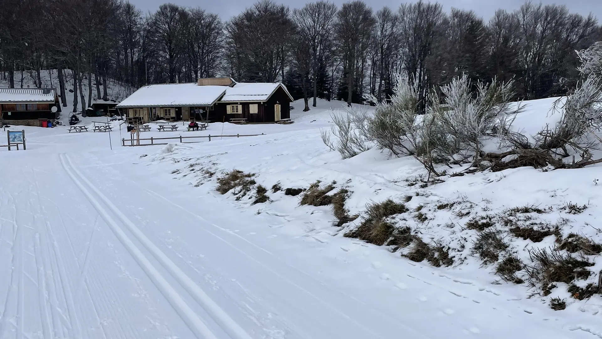 En direction du refuge, accès en ski de fond