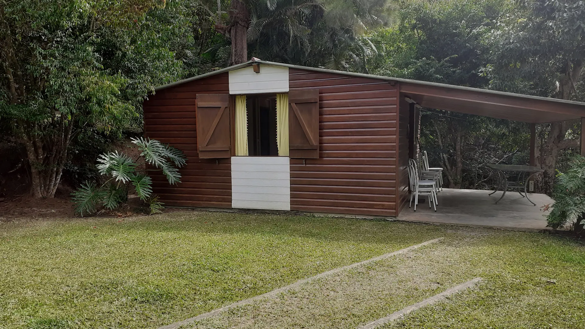 Refuge de Farino - bungalow extérieur 2