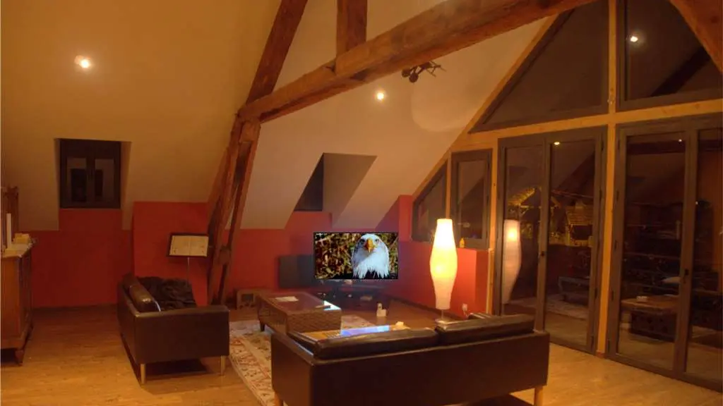 Grande pièce de vie, pour une soirée télévision  (2ème étage)