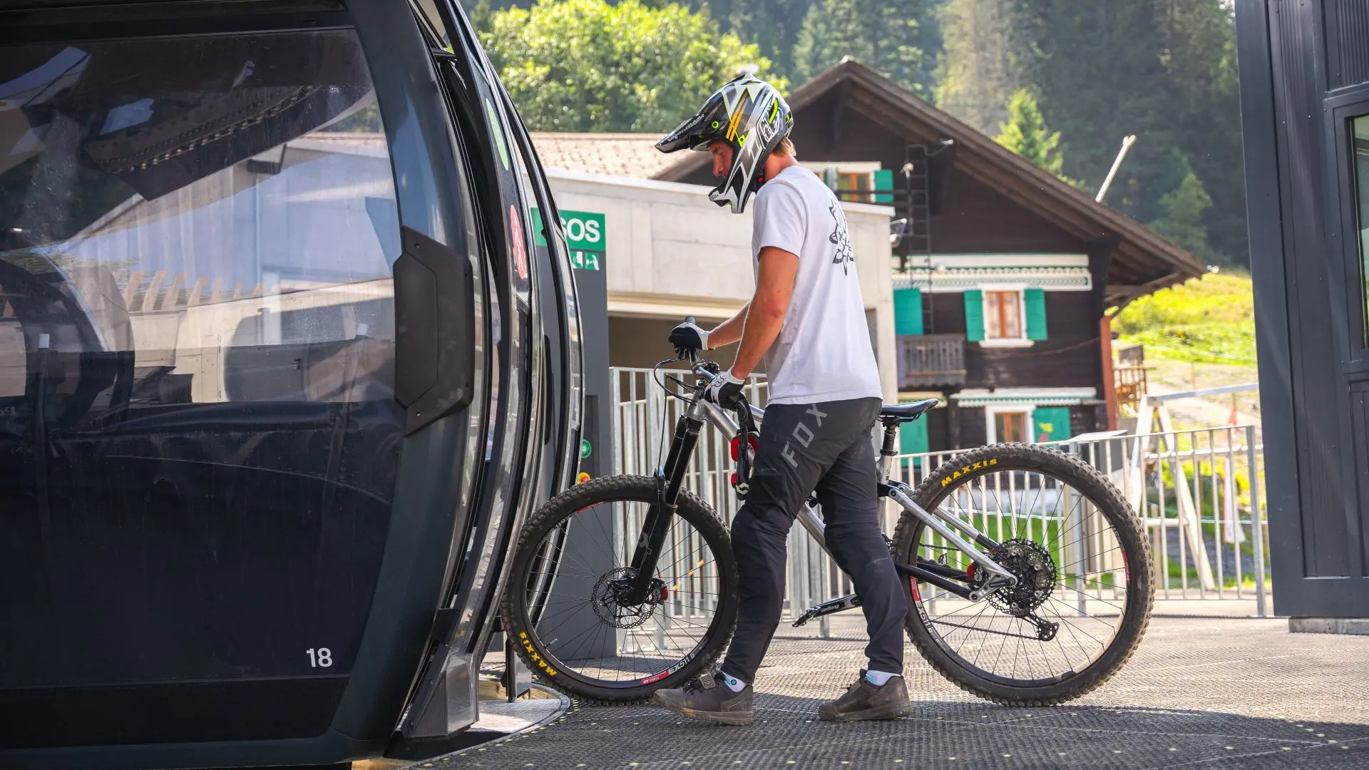 Télécabine de Morgins