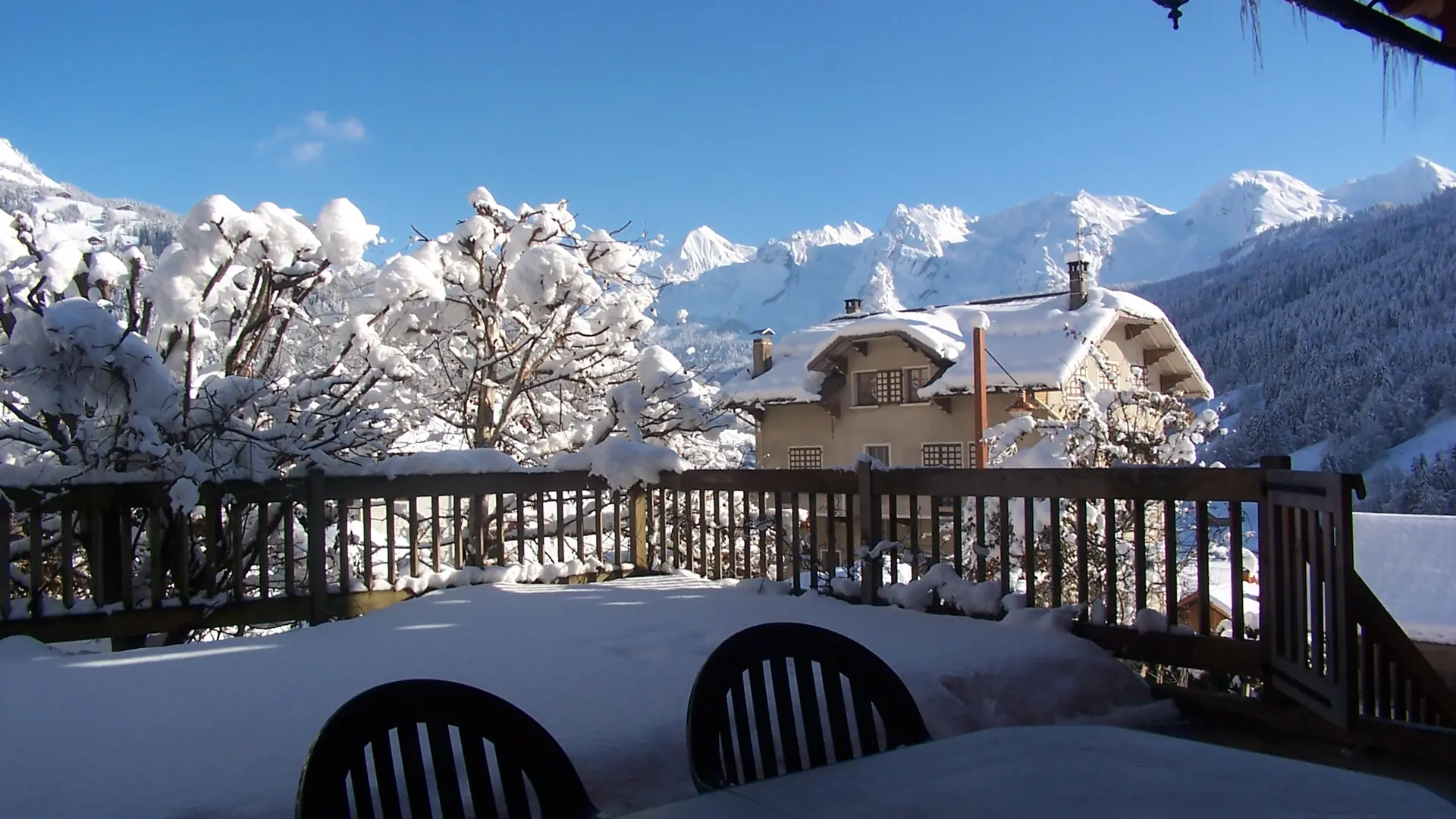 Vue depuis l'appartement hiver/View from the aprtment winter-Buissière n°1-Le Grand-Bornand