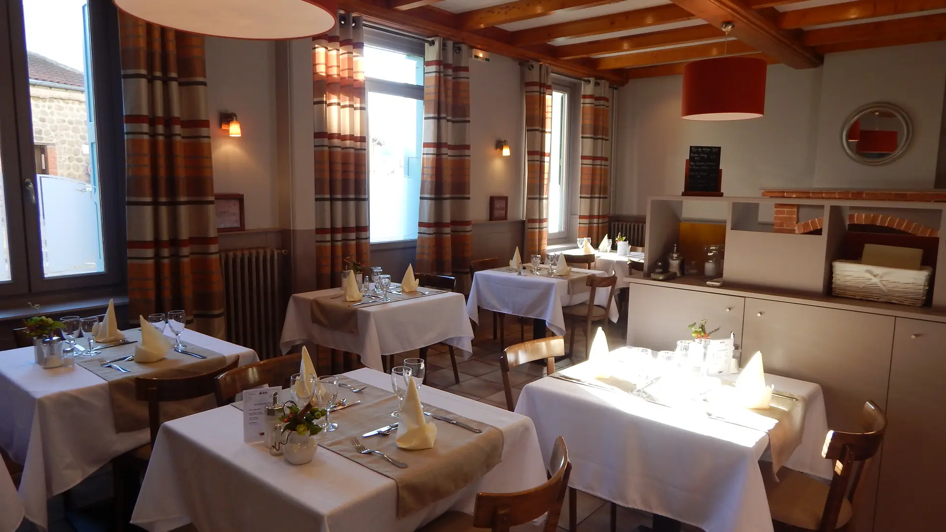 Restaurant Le Dolmen à Luriecq 42380