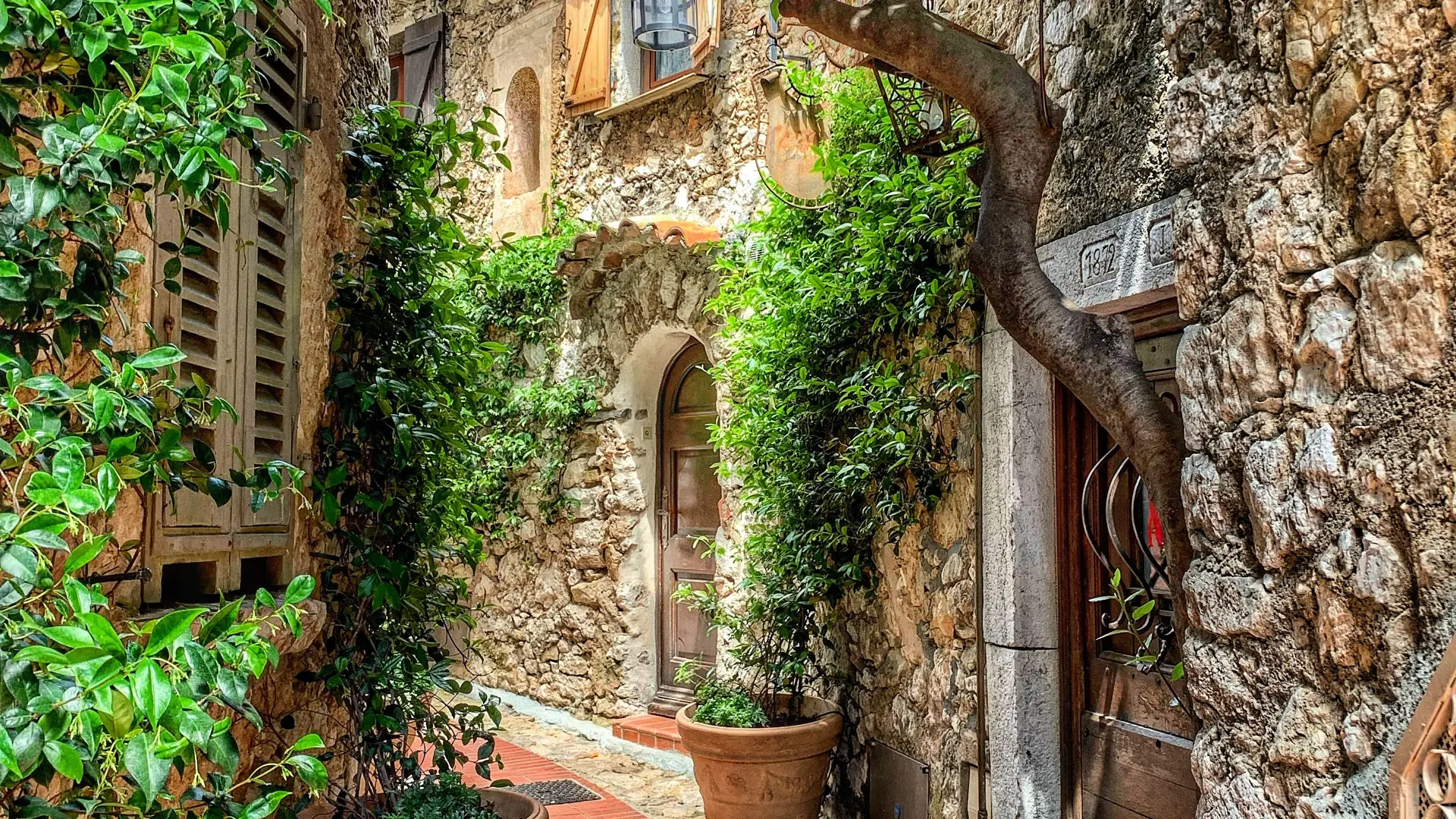 Seillans Elu un des plus beau village de France