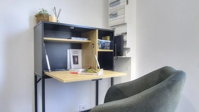 Un bureau pour télétravailler en toute sérénité.