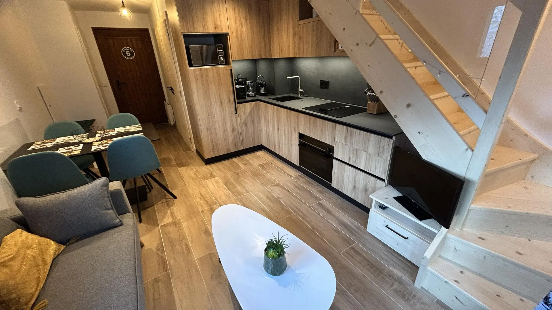 Salon et cuisine ouverte