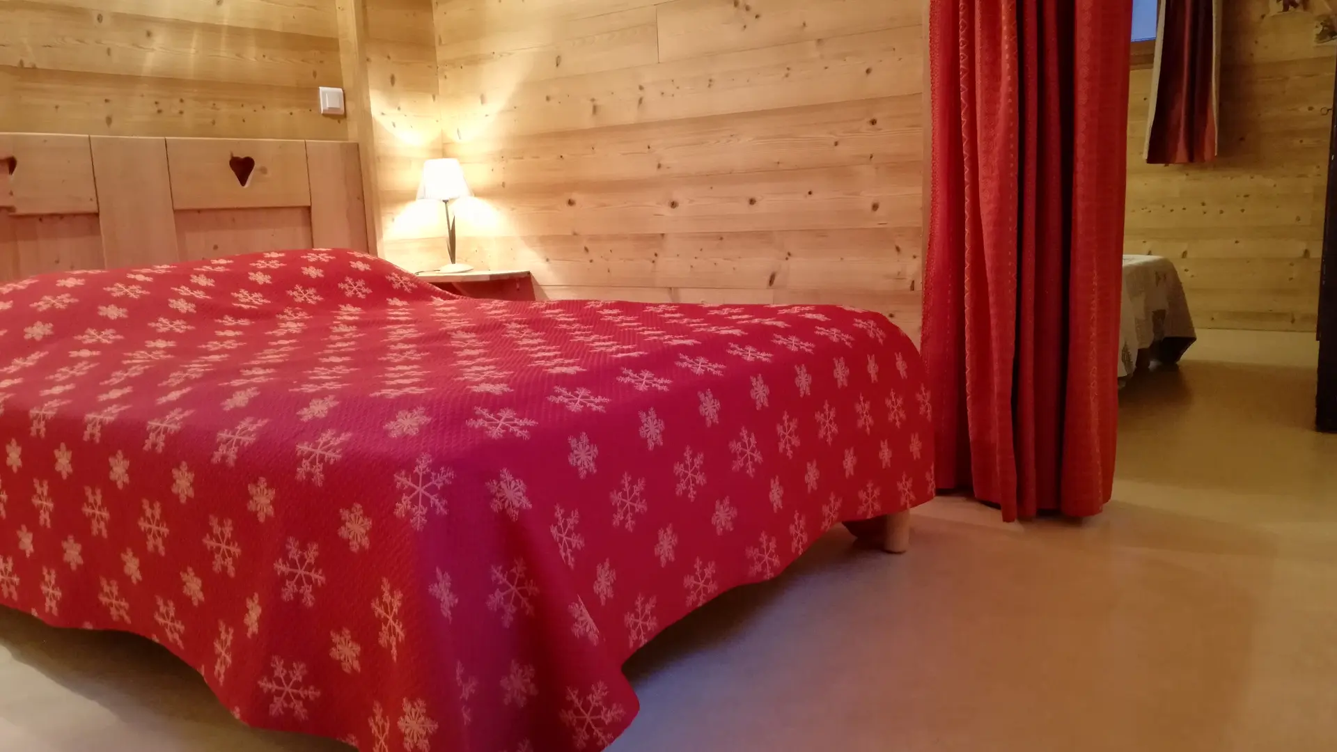 Chambre - Gîte Marmotte - Thônes, Haute-Savoie