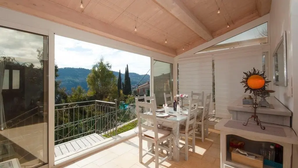 Gîte Villa Marito-Véranda-Le Bar sur Loup-Gîtes de France Alpes-Maritimes