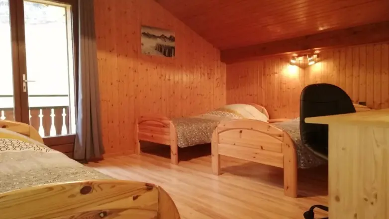 Chambre - Les Primevères - Thônes, Haute-Savoie