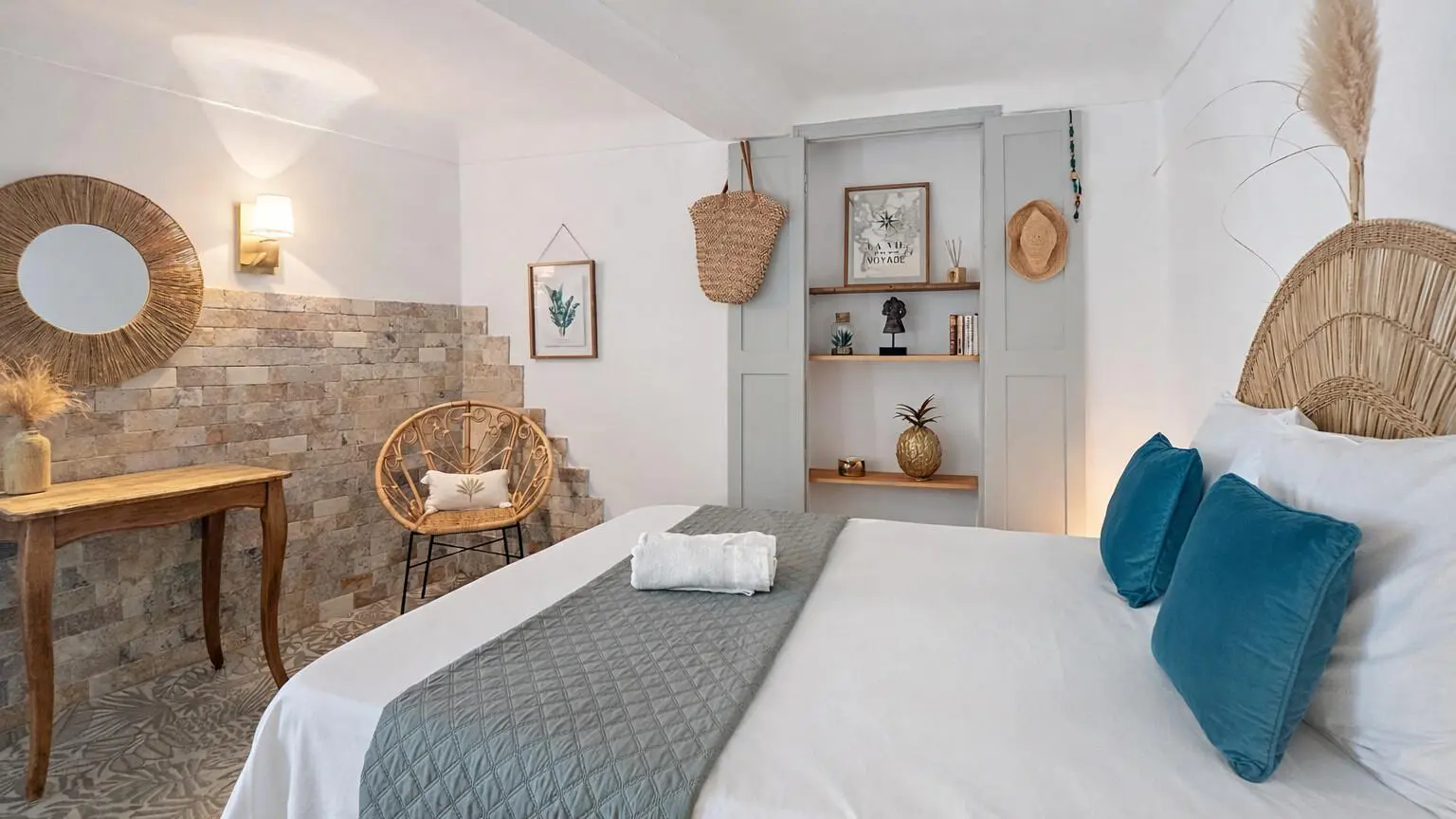 Gîte le Figuier de St Cé- Chambre Bohême-Gîtes de France Alpes-Maritimes