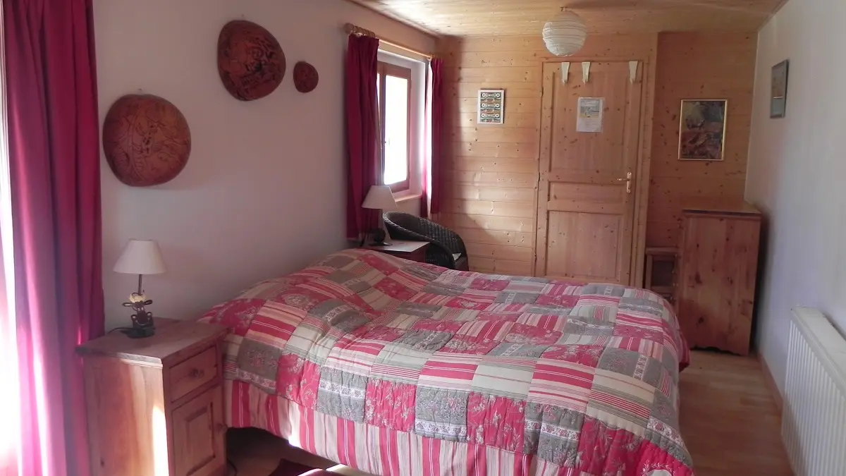 Chambre double rez-de-chaussée