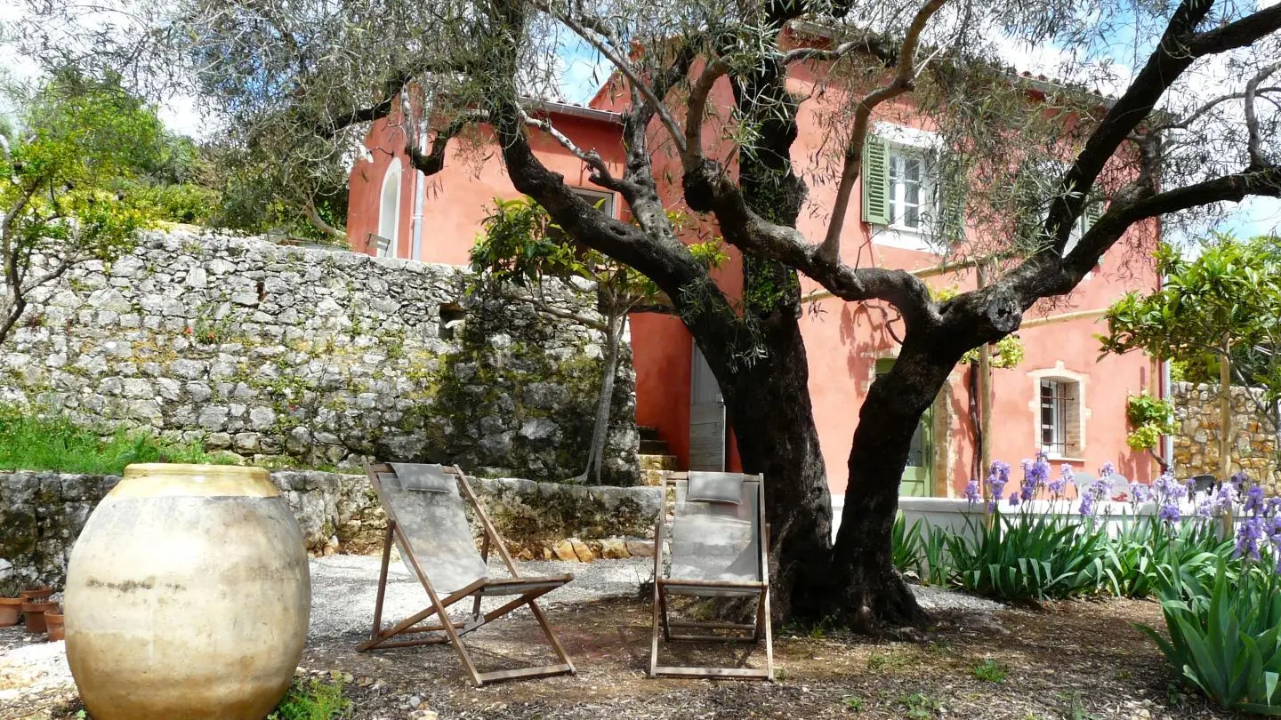 Gîte Le Bastidon labellisé Gîtes de France Côte d'Azur Alpes-Maritimes à La Colle sur Loup