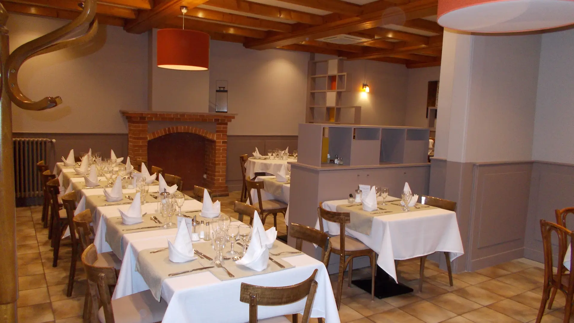 Restaurant Le Dolmen à Luriecq 42380