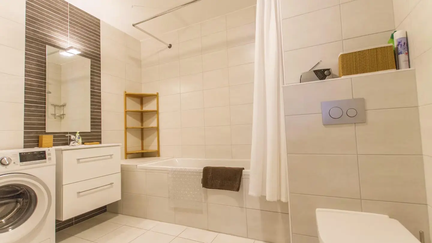 Salle de bain 1