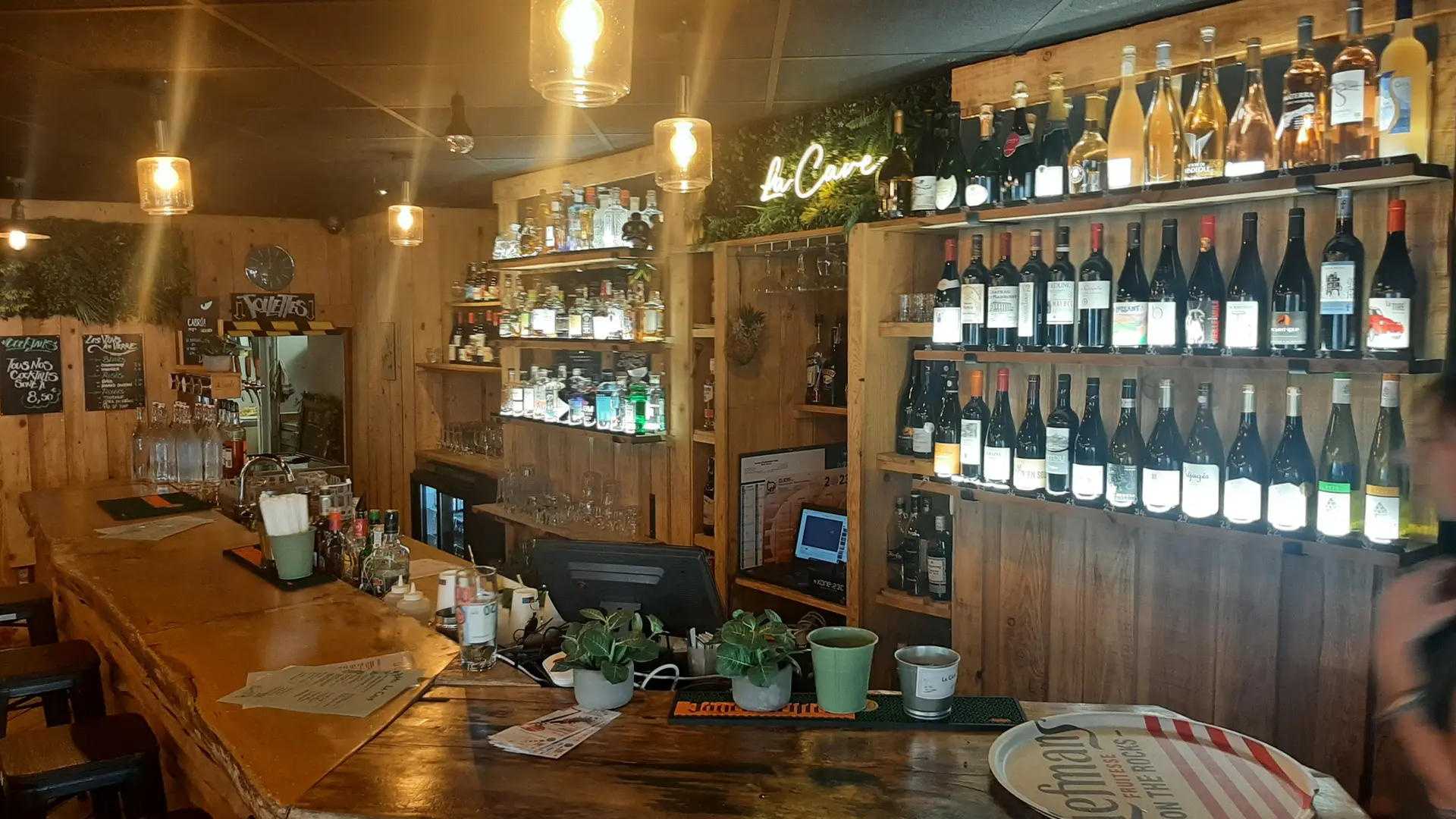 Côté bar