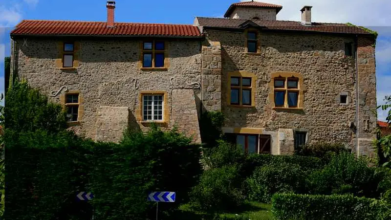 Prieuré de Pouilly les Nonains