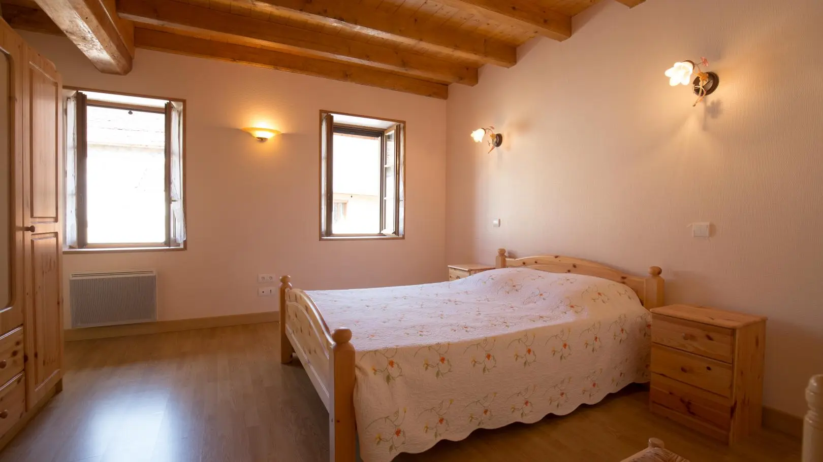 Chambre 1 spacieuse