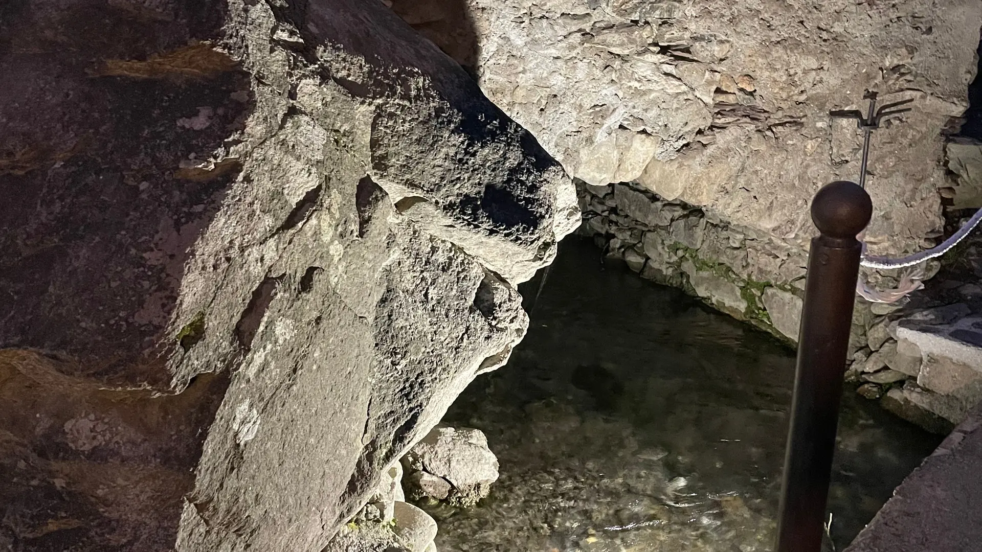Sous le moulin Gîte Moulin de la Source labellisé Gîtes de France Alpes-Maritimes à Fontan
