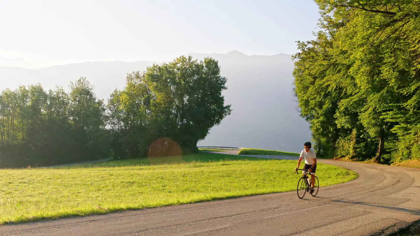 Montée au Col de Tamié