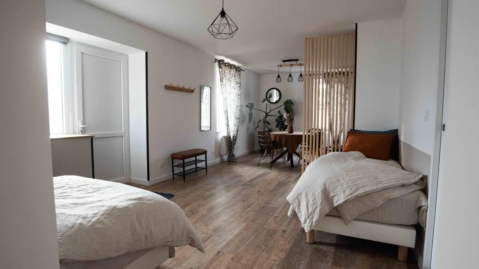 Coin chambre dans le salon