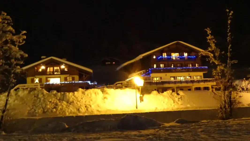 Chalet l'Ortaz et Le Petit Cornillon