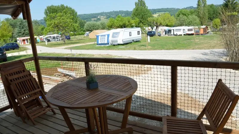 Terrasse eco-chalet sur piloti