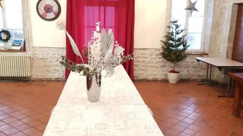 Salle Cheminée 56m²
10 à 25 couverts