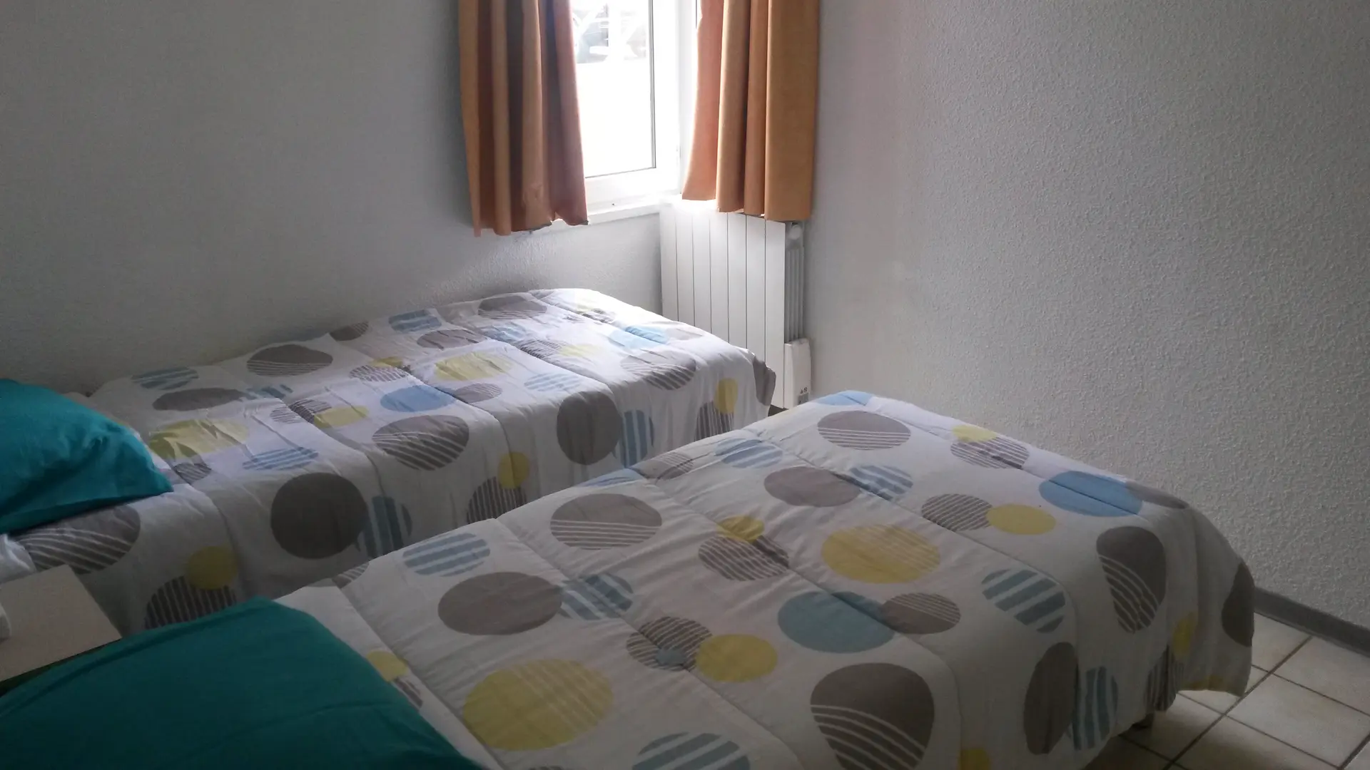 Appartement Té n°37 avenue des thermes Bouhadja