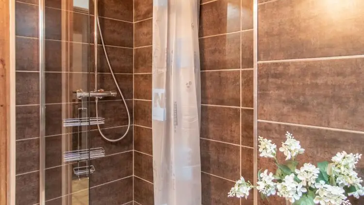 Douche à l'italienne