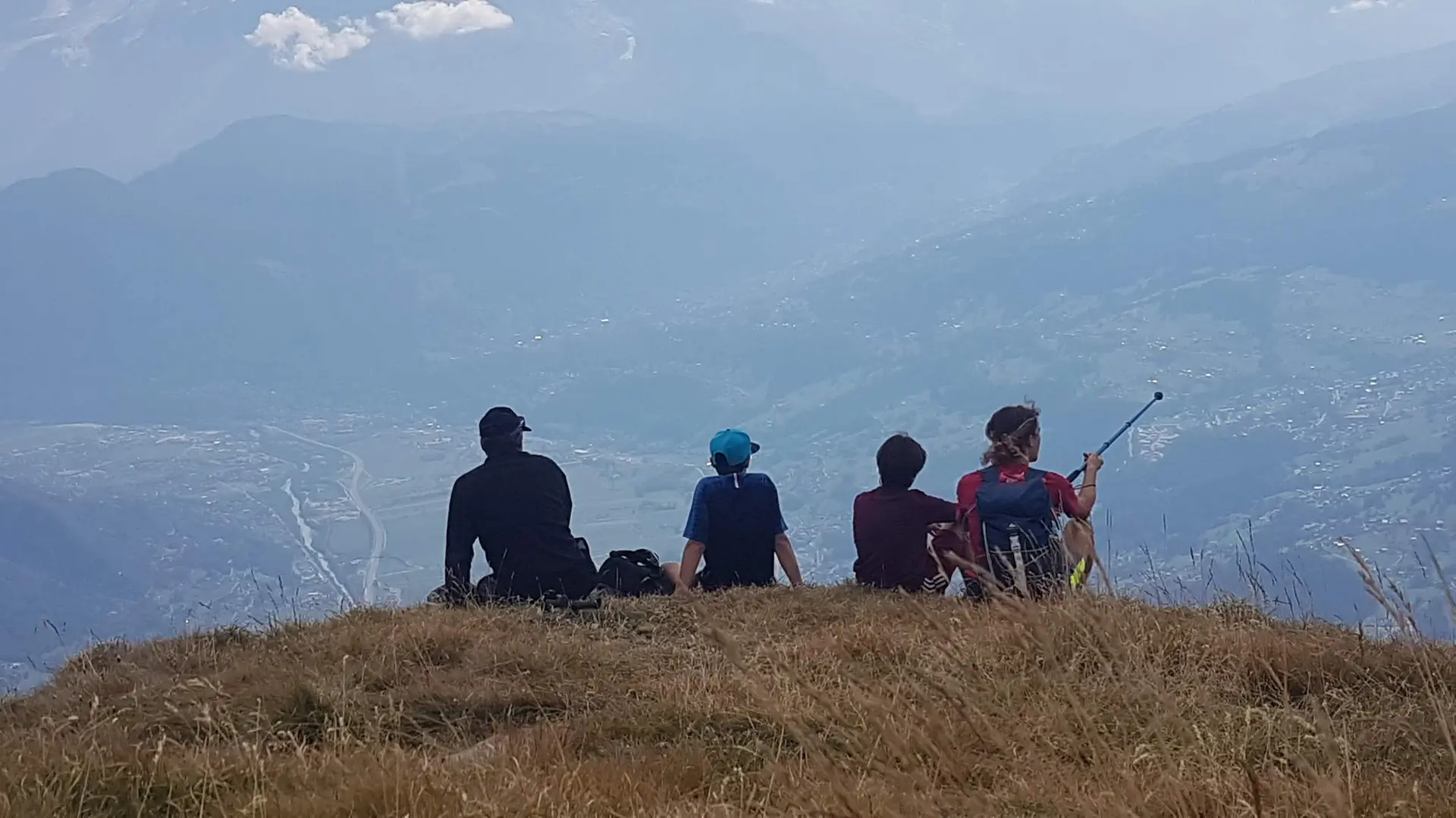 vue sur la vallée depuis le sommet