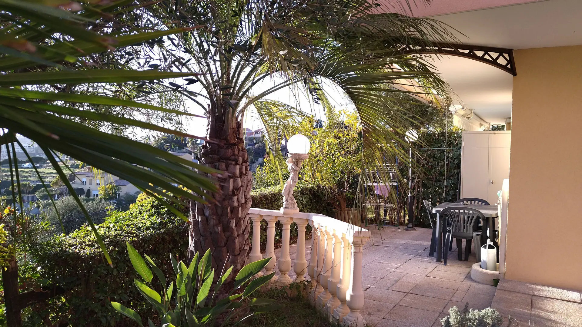 Le Clos-Terrasse privative-Nice-Gîtes de France des Alpes-Maritimes