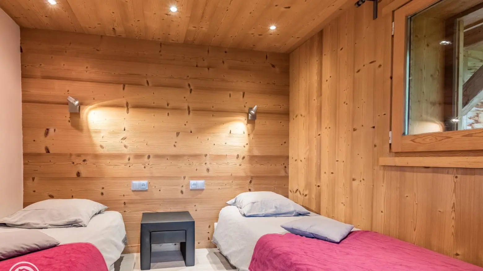 chambre 2 lits de 80x190cm