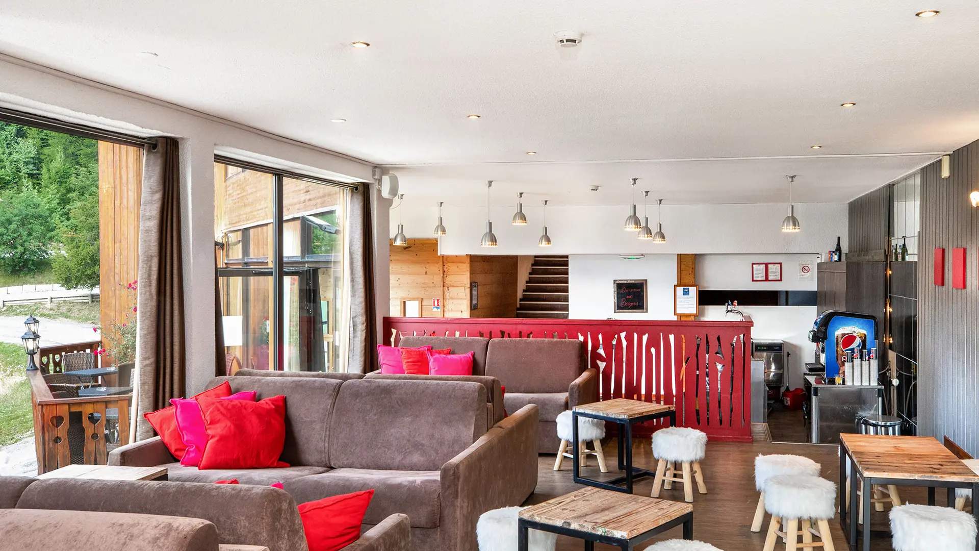 SOWELL Family Les Bergers