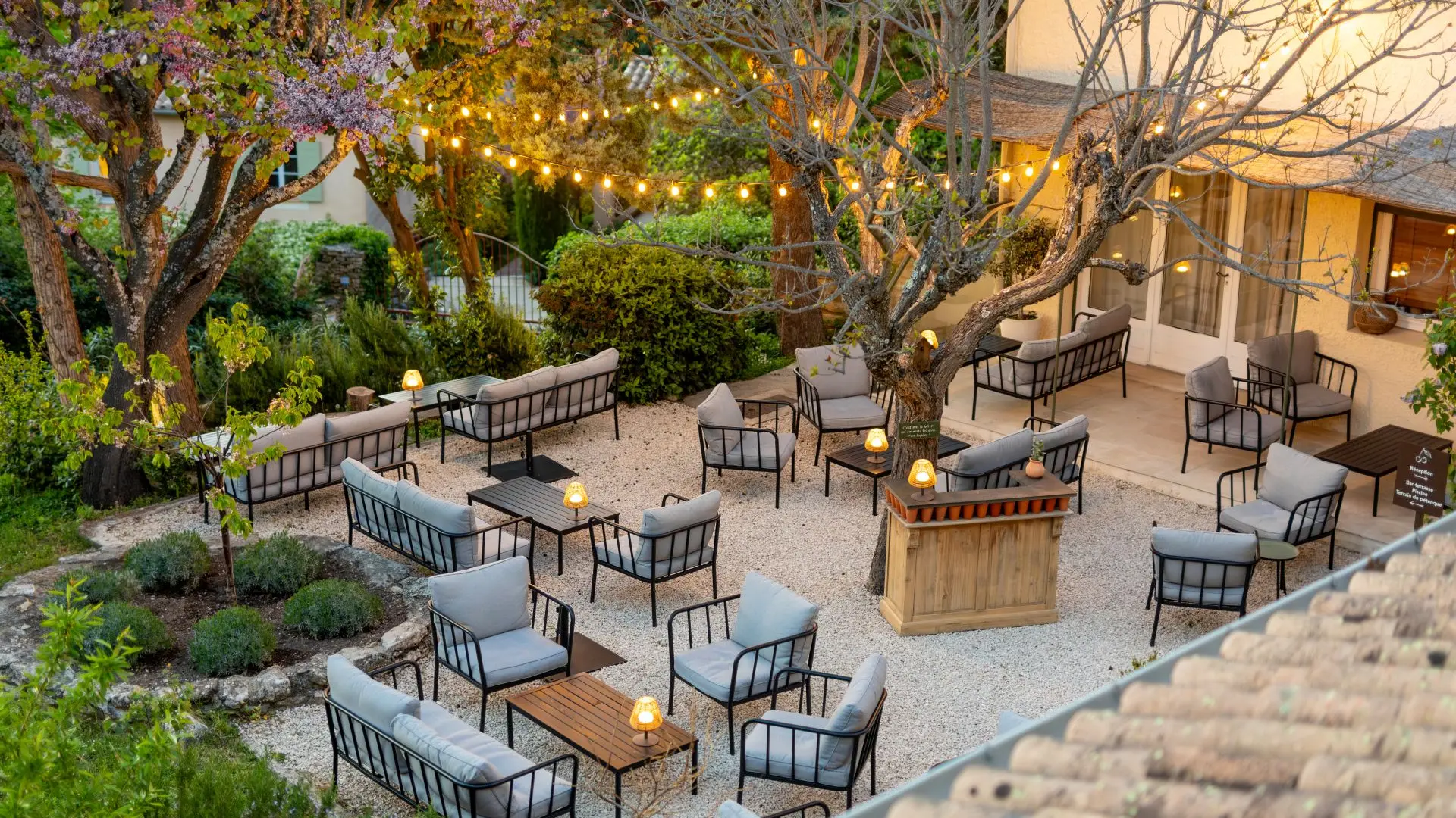 Hôtel la Garrigue_Venasque