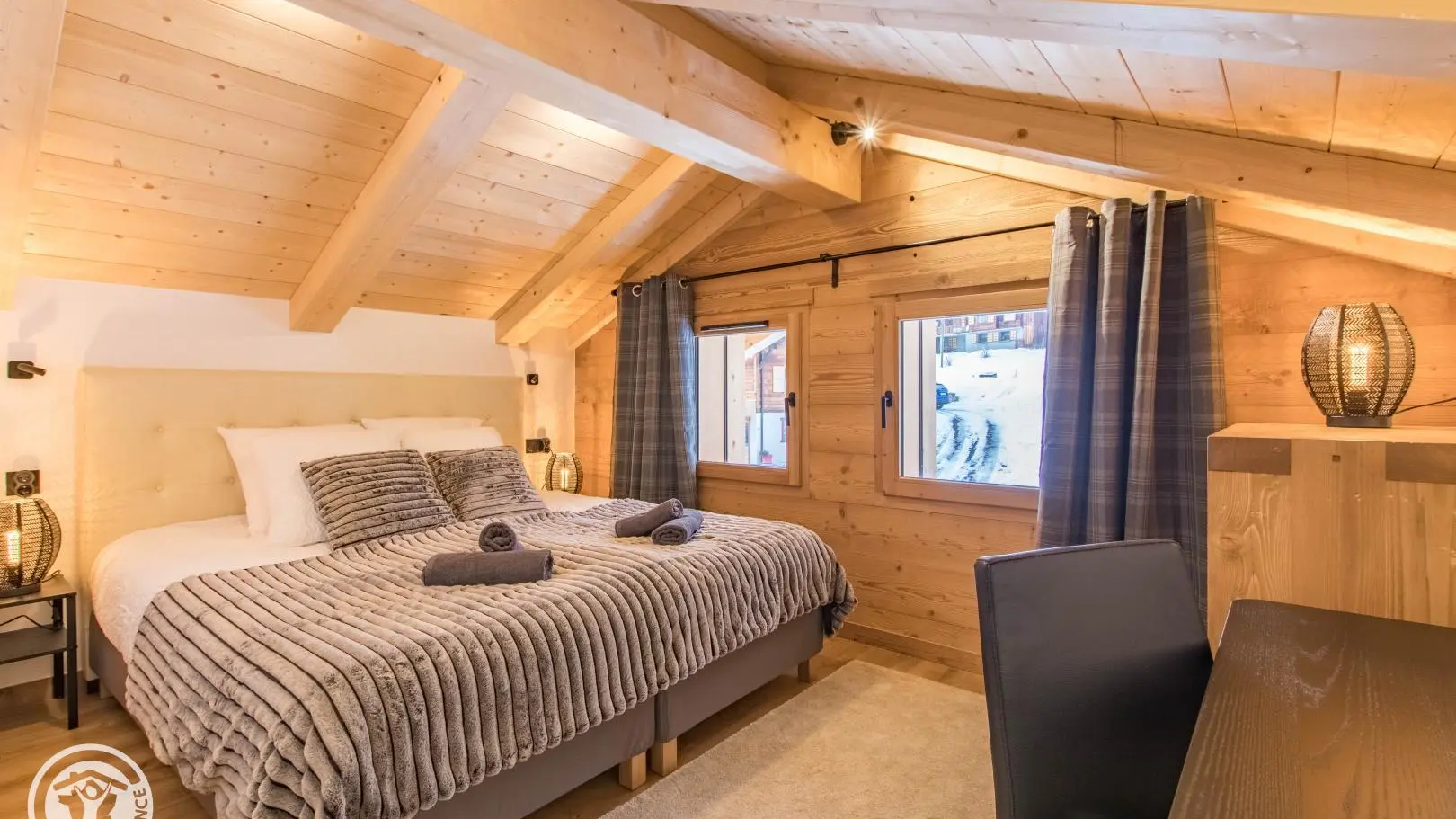 Chambre 6 - lit king 180