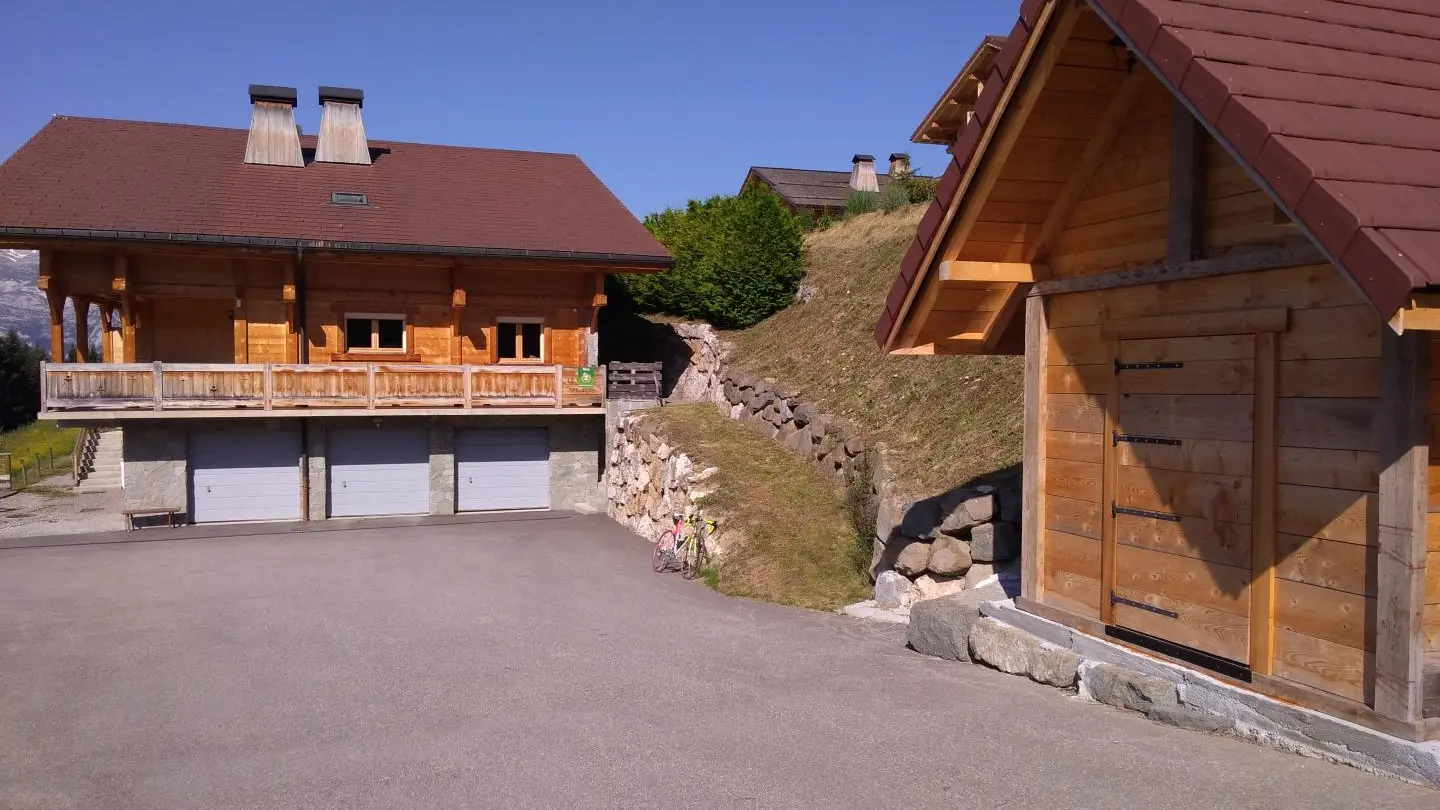 parking privé du chalet Pré Jean