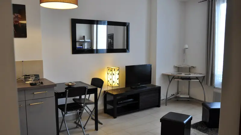 vue depuis entrée salon