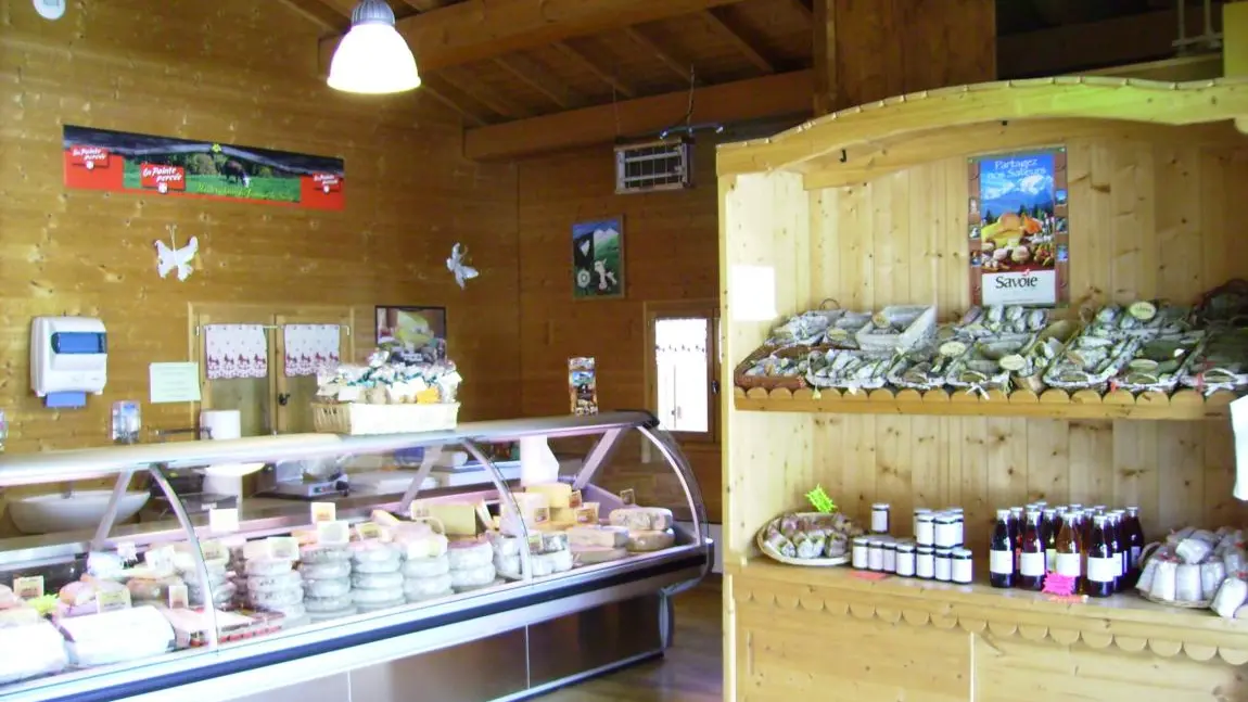 Magasin de vente de la Société laitière des Hauts de Savoie
