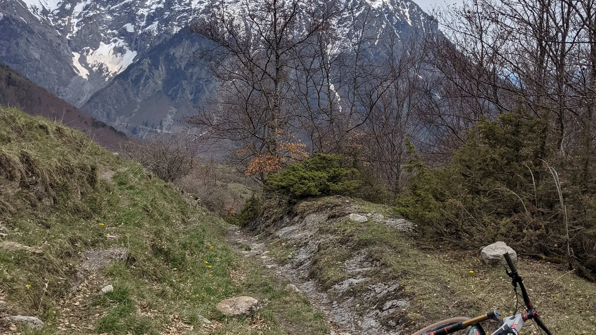 descente de l'esparcelet à VTT