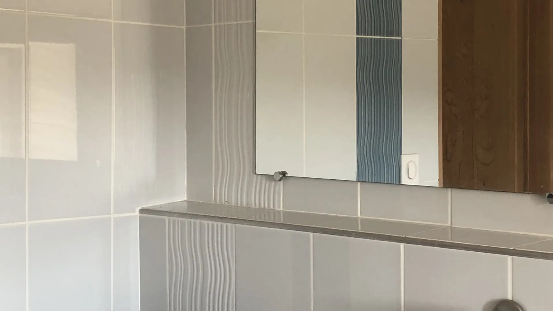 salle de bain à l'étage