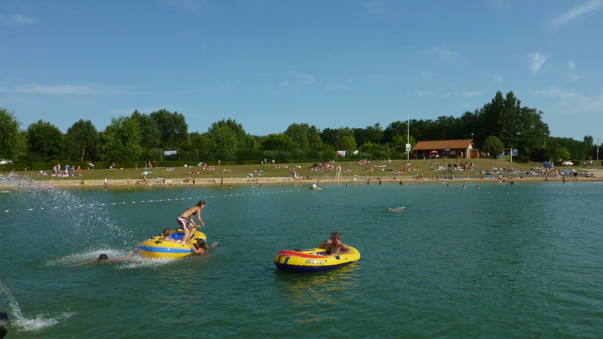 lac de Cormoranche