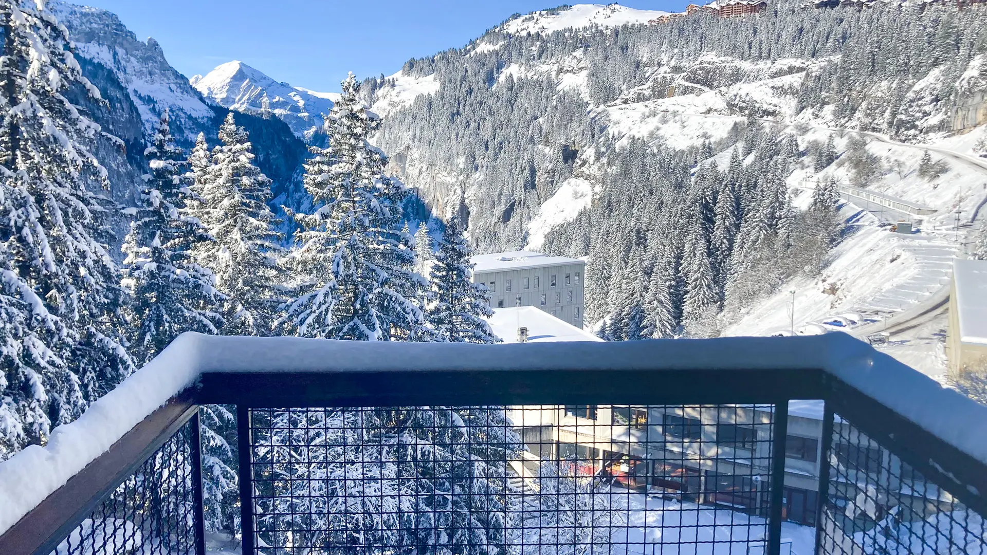 Vue depuis le balcon en hiver