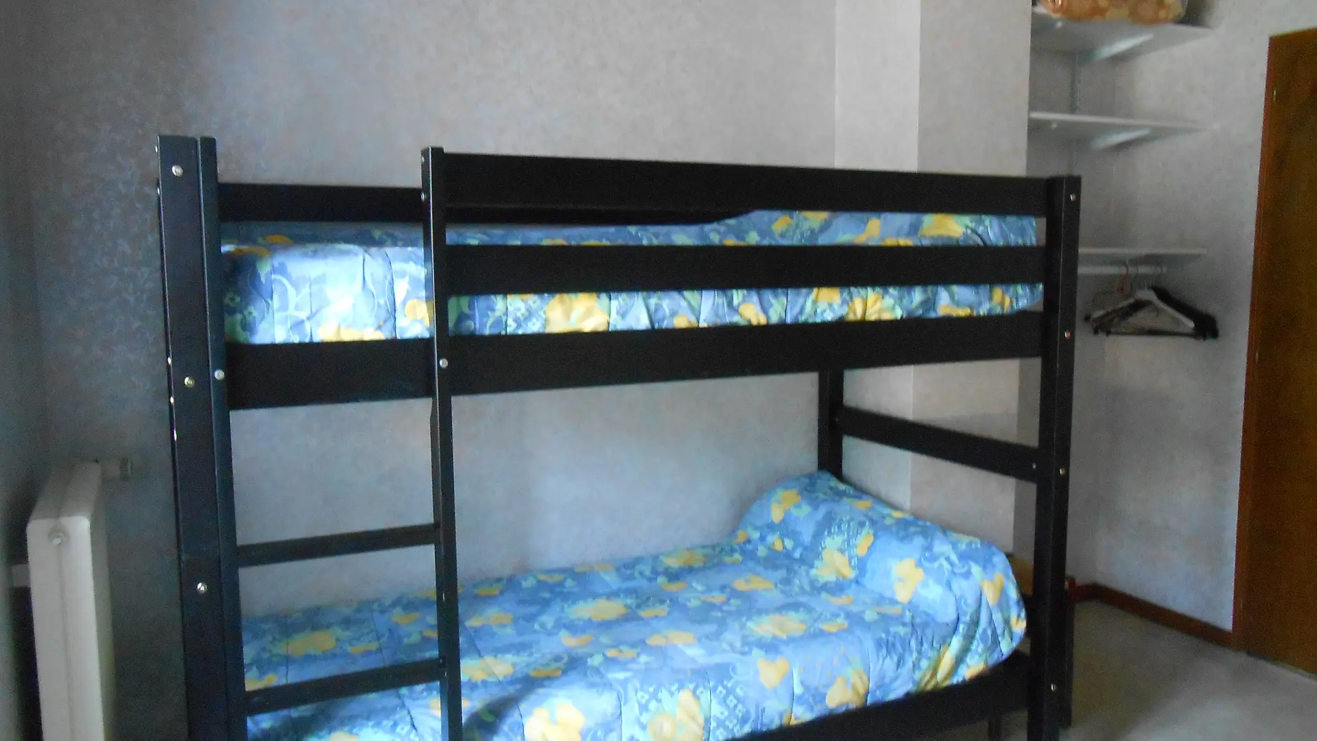 Chambre 2 avec lits superposés