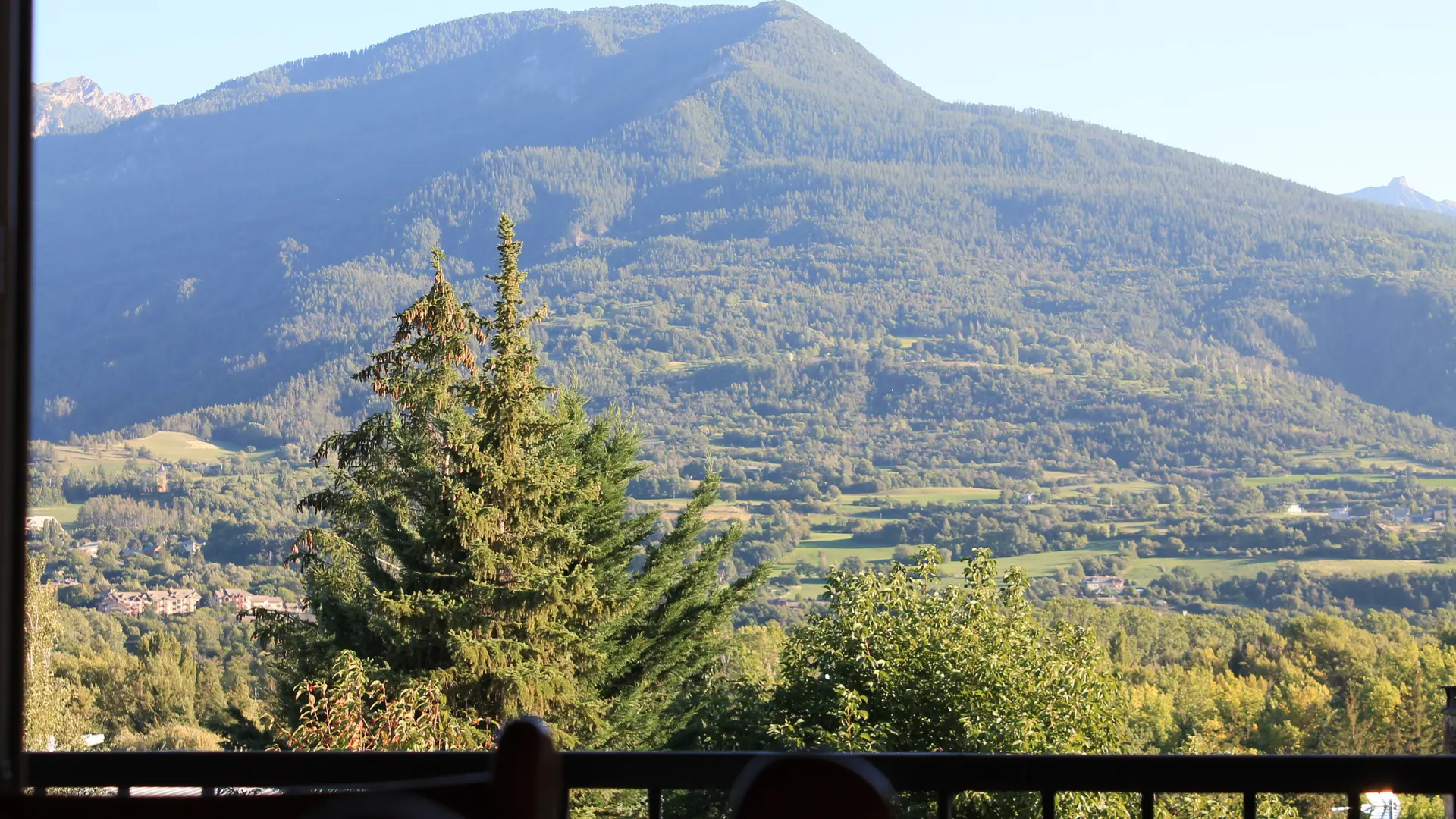 Les 4 soleils EMBRUN