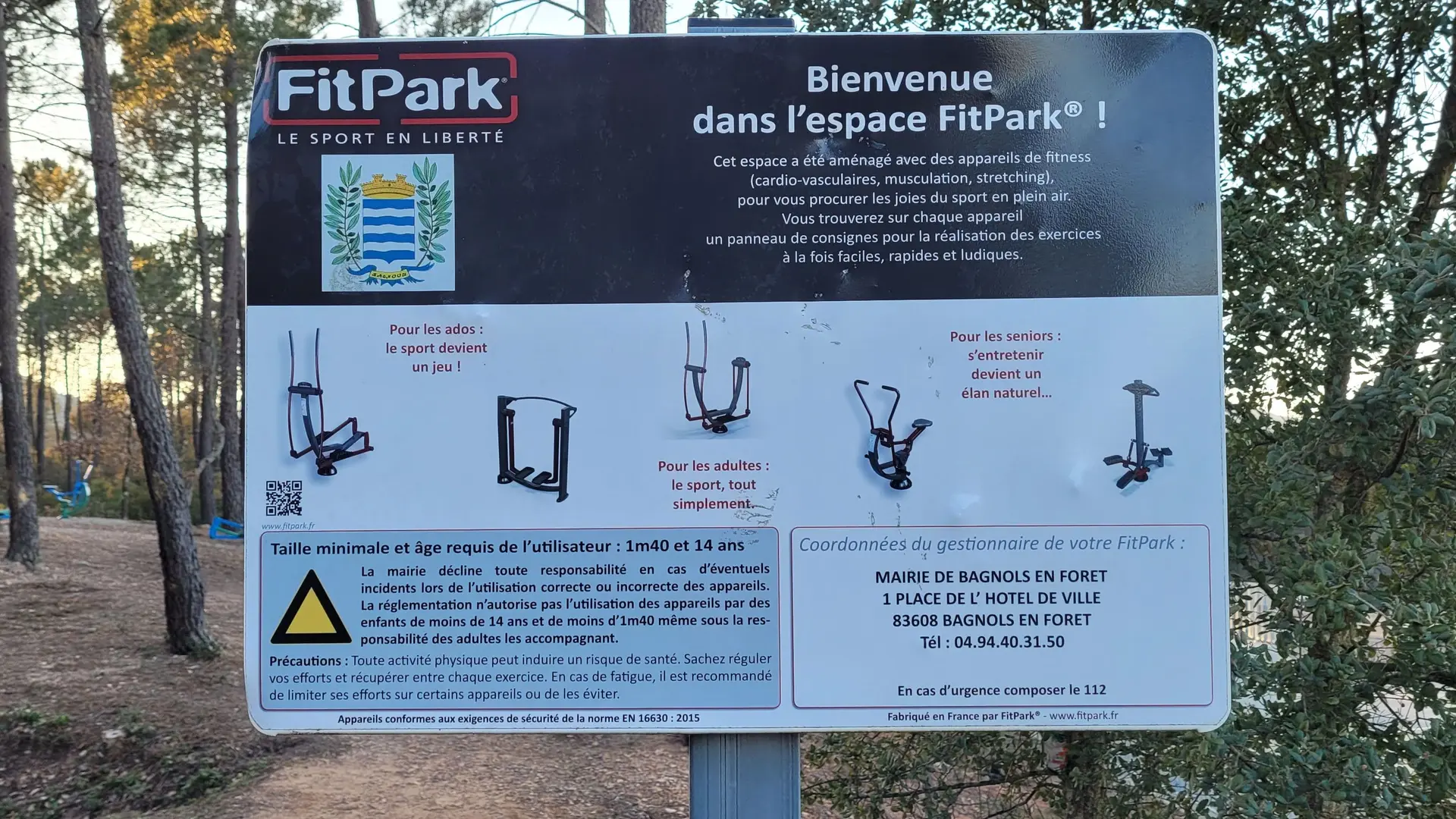 Panneau détails Fit Park Bagnols-en-Forêt