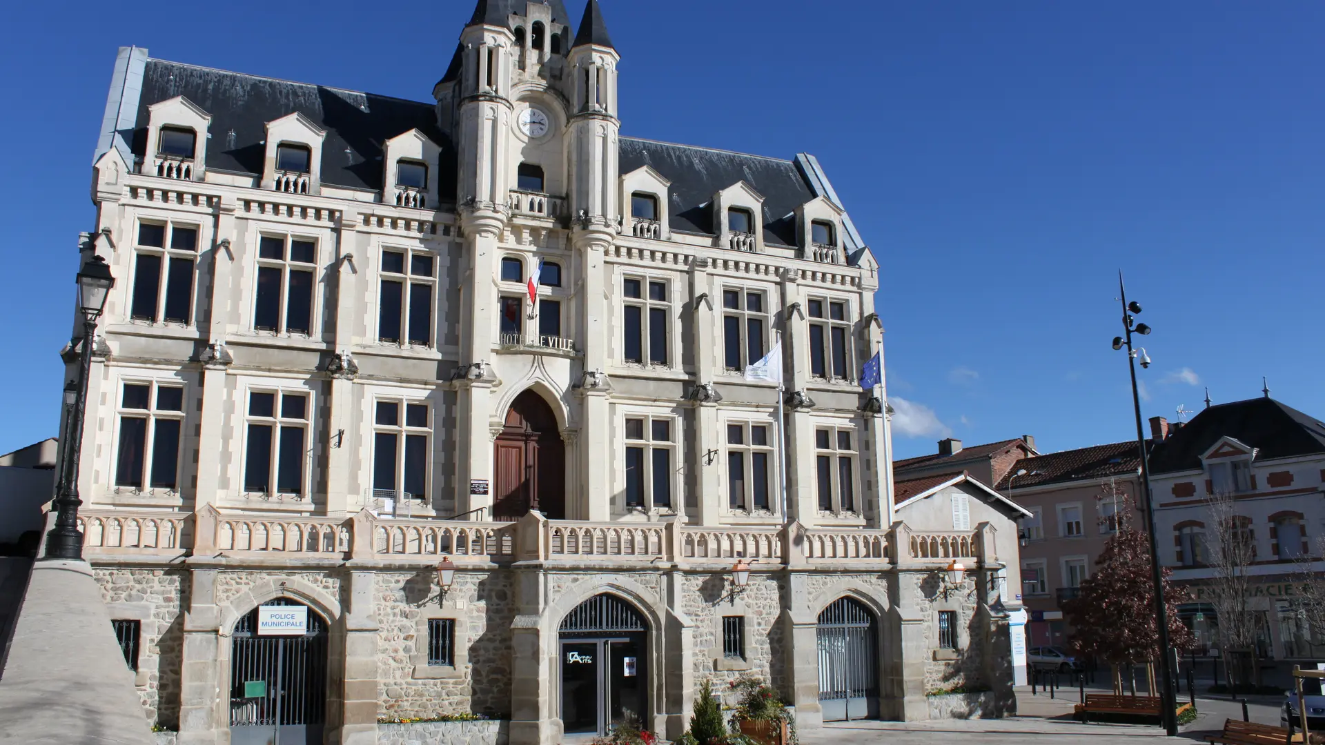 Hotel de ville